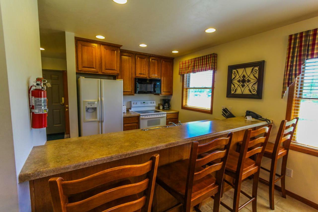 Meadow Ridge Condos Egg Harbor Exterior photo