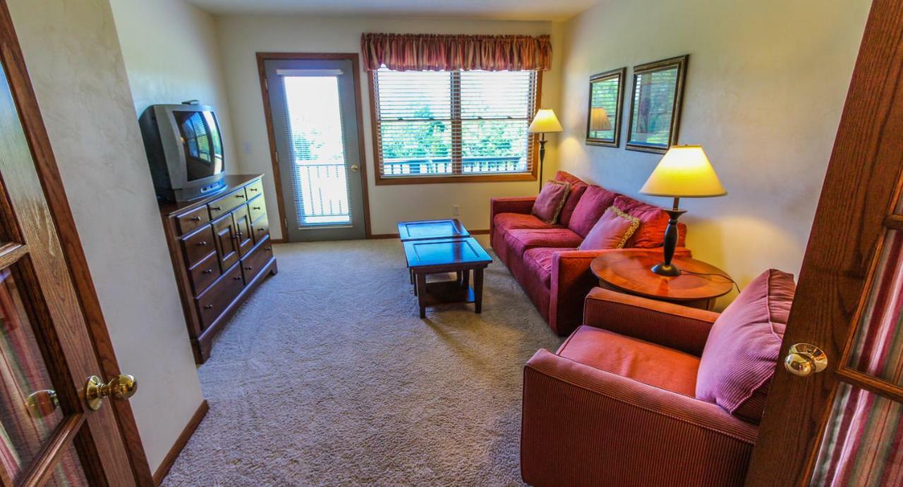 Meadow Ridge Condos Egg Harbor Exterior photo